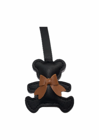 Bowtie Bear Charm (Oso con Corbatín)
